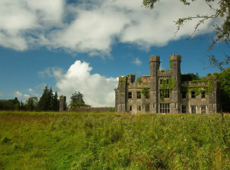 Castle Saunderson, Republic of Ireland, Ireland